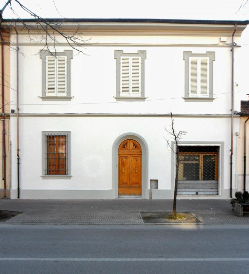 Villa Anna Torre del Lago Puccini Extérieur photo